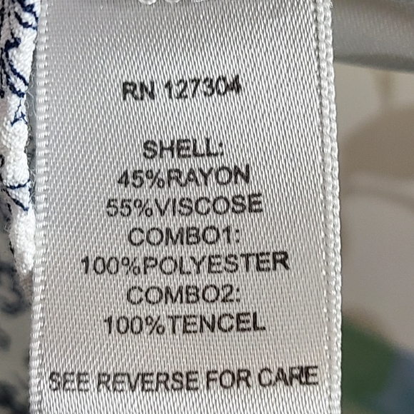 Vincente Tunic Top Flowy Comfy Floral - Picture 10 of 11